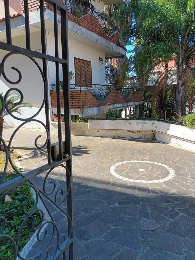 Appartamento in villa via La Corte, Centro, Nicotera - foto 2