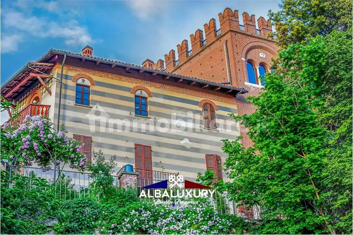 Villa in vendita a Rosignano Monferrato