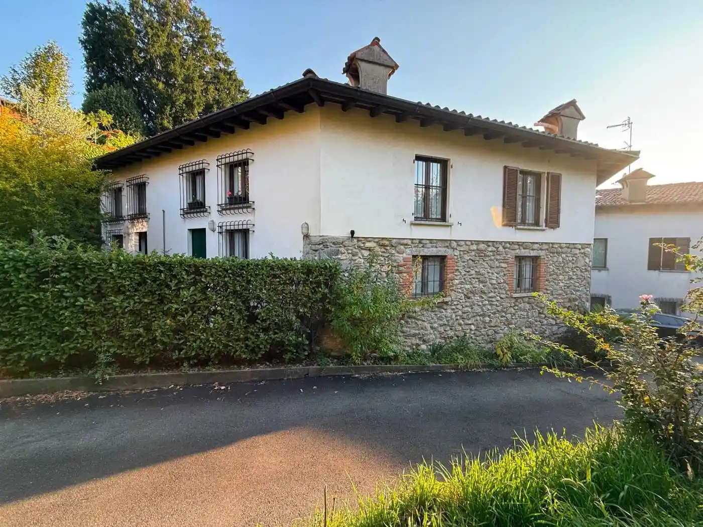 Casa indipendente in vendita a Como