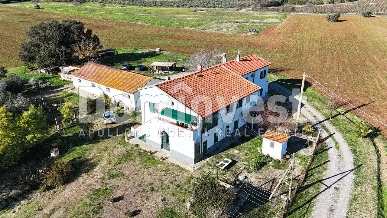 Rustico - Casale in vendita a Capalbio