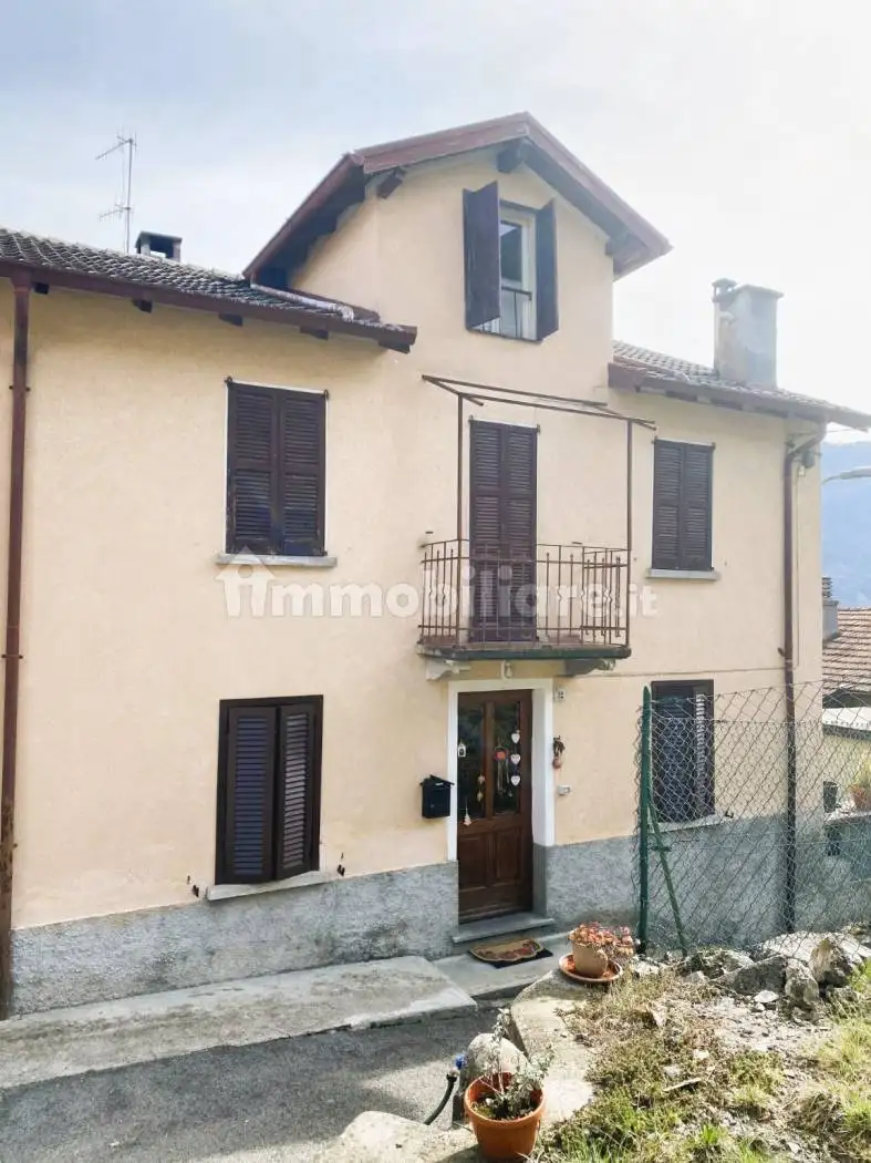 Appartamento in vendita a Cerano d'Intelvi