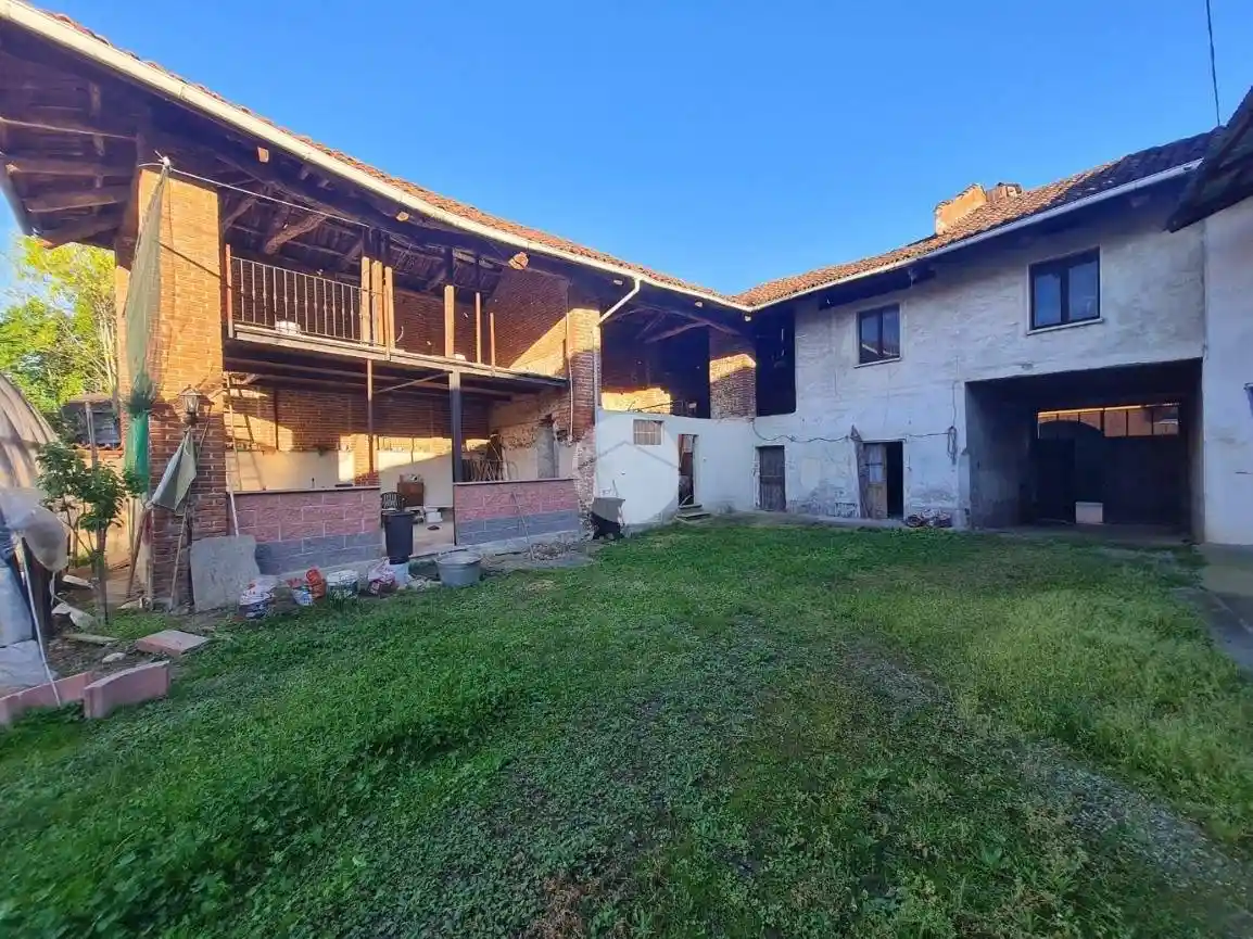 Casa indipendente in vendita a San Benigno Canavese