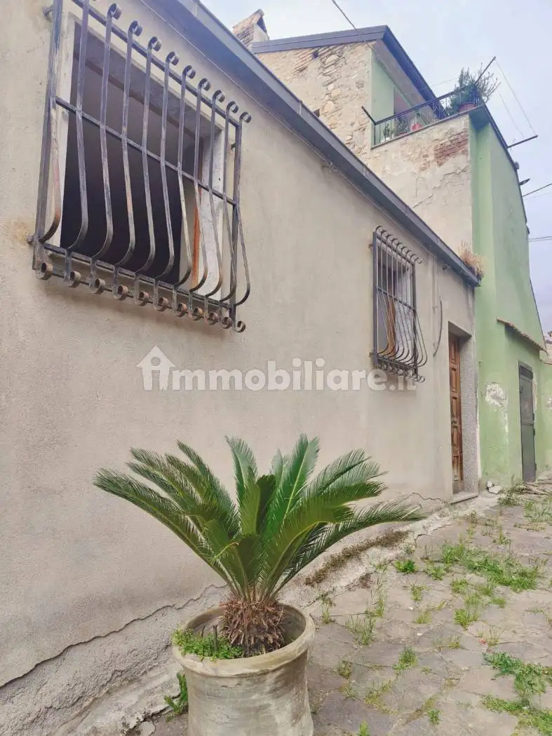 Palazzo - Edificio in vendita a Senise