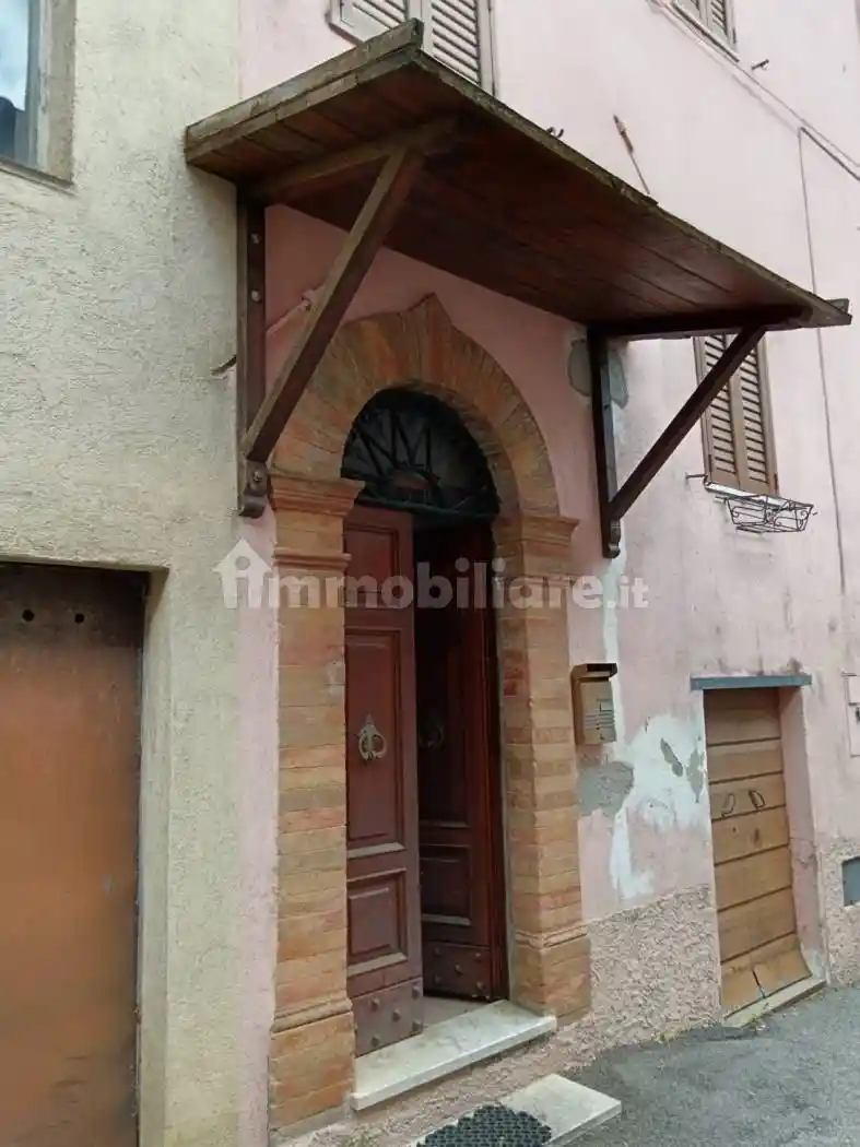 Casa indipendente in vendita a Amelia