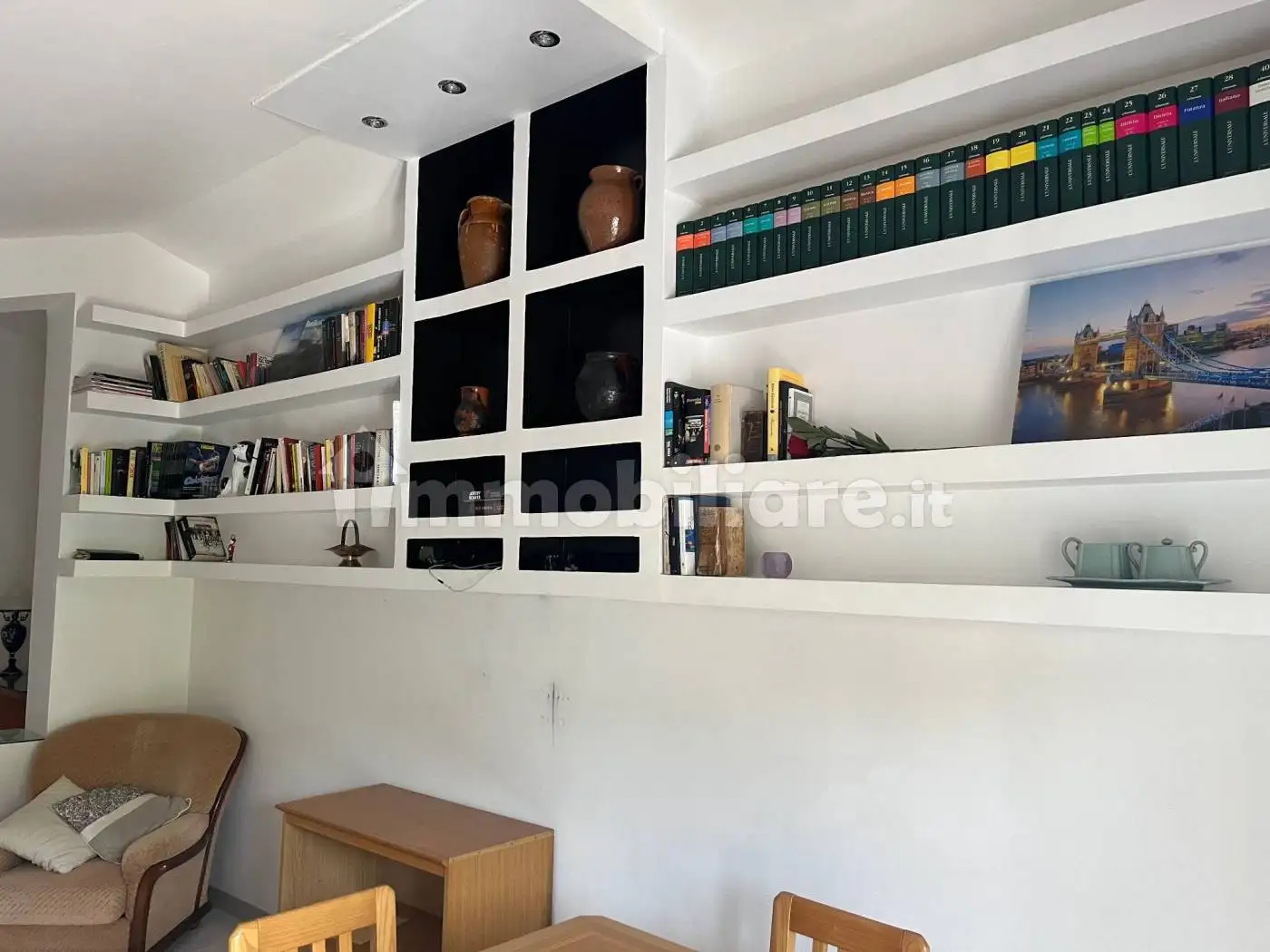 Appartamento piazza Angelo Bozza 9, Barile - foto 4