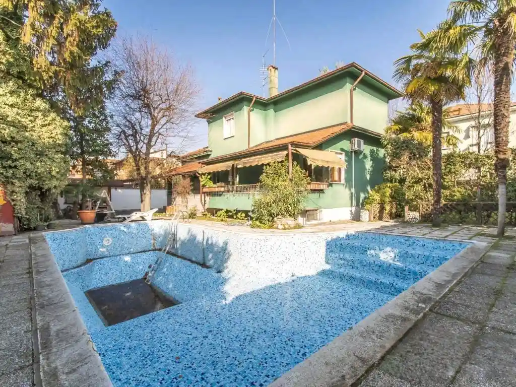 Villa unifamiliare via per Canegrate, Parco Castello, Legnano - foto 3