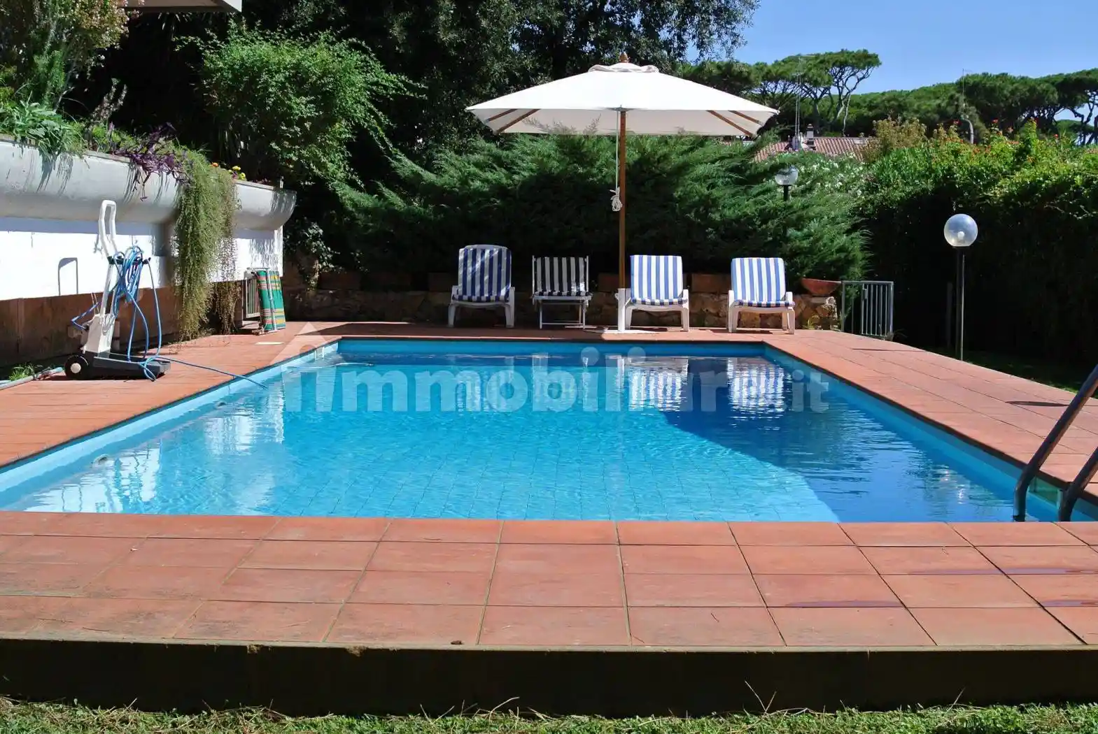 Villa in affitto a Fiumicino