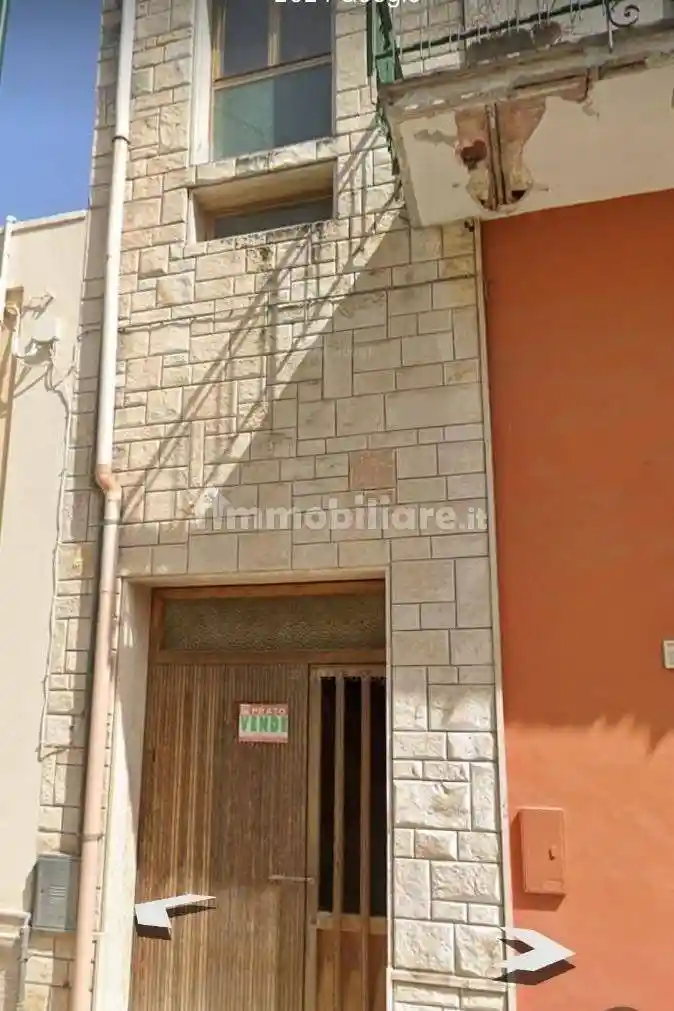 Appartamento in vendita a Campi Salentina