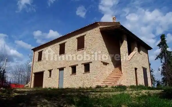 Rustico - Casale in vendita a Amandola