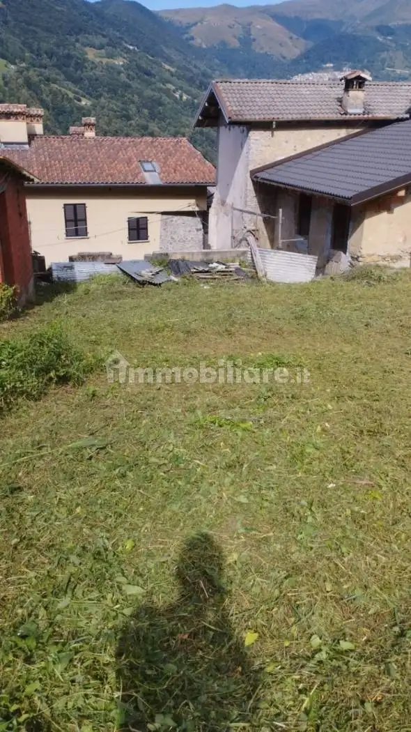 Rustico - Casale in vendita a Cusino