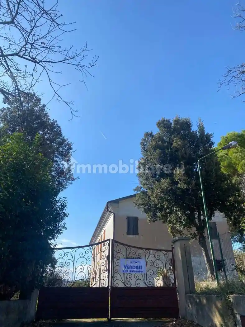 Rustico - Casale in vendita a Osimo