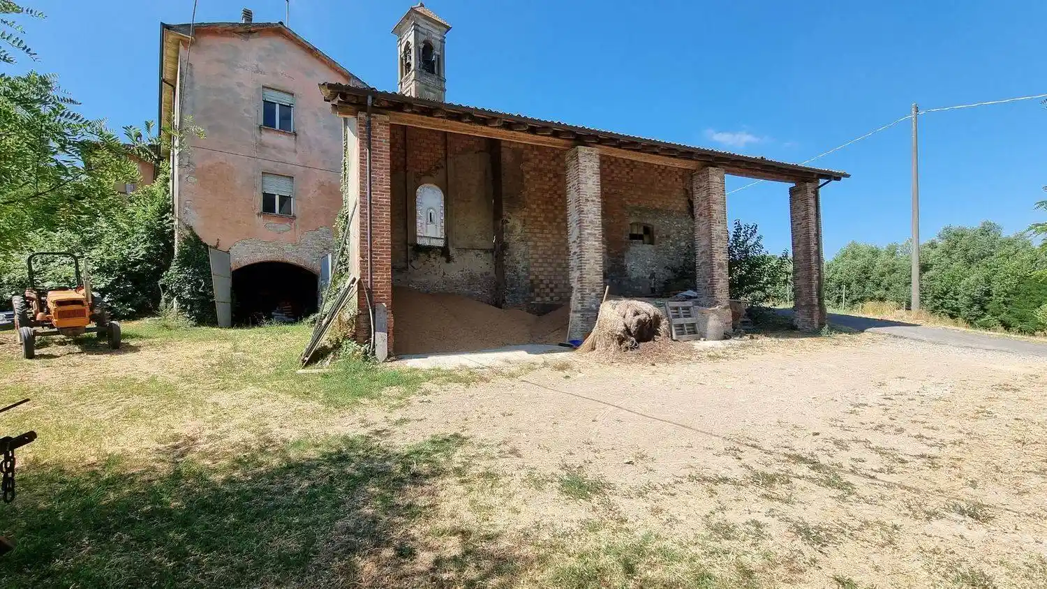 Rustico - Casale in vendita a Agazzano