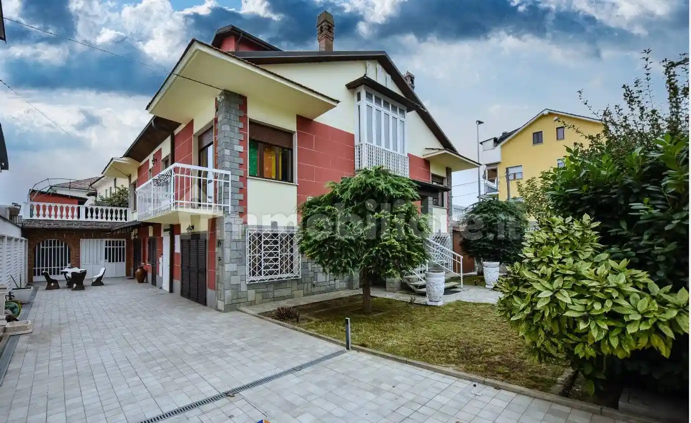 Villa in vendita a Carmagnola