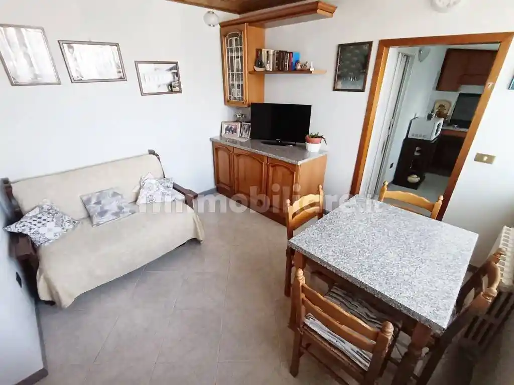 Quadrilocale via Benedetto Cairoli, Centro, Avezzano - foto 2