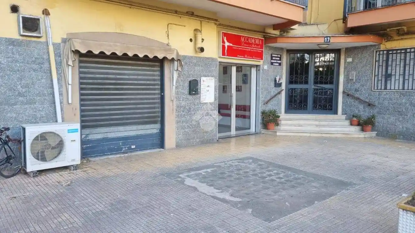 Monolocale via fratelli bandiera 7, Piazza Primavera, Passariello, Pomigliano d'Arco - foto 5