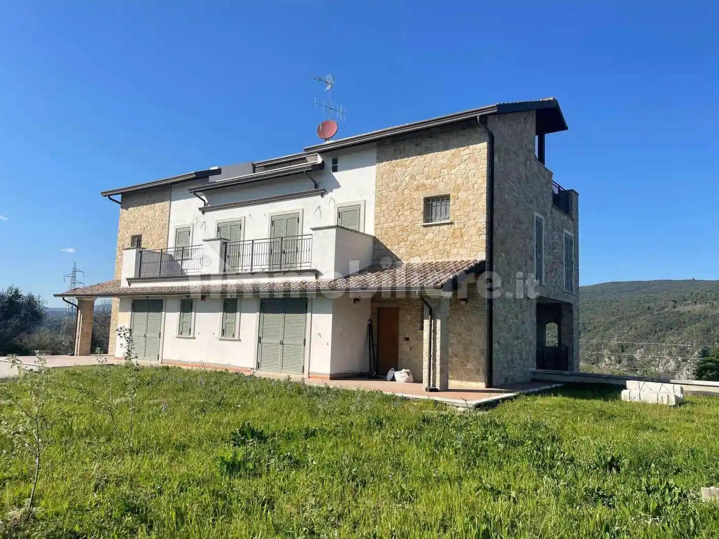 Rustico - Casale in vendita a Narni