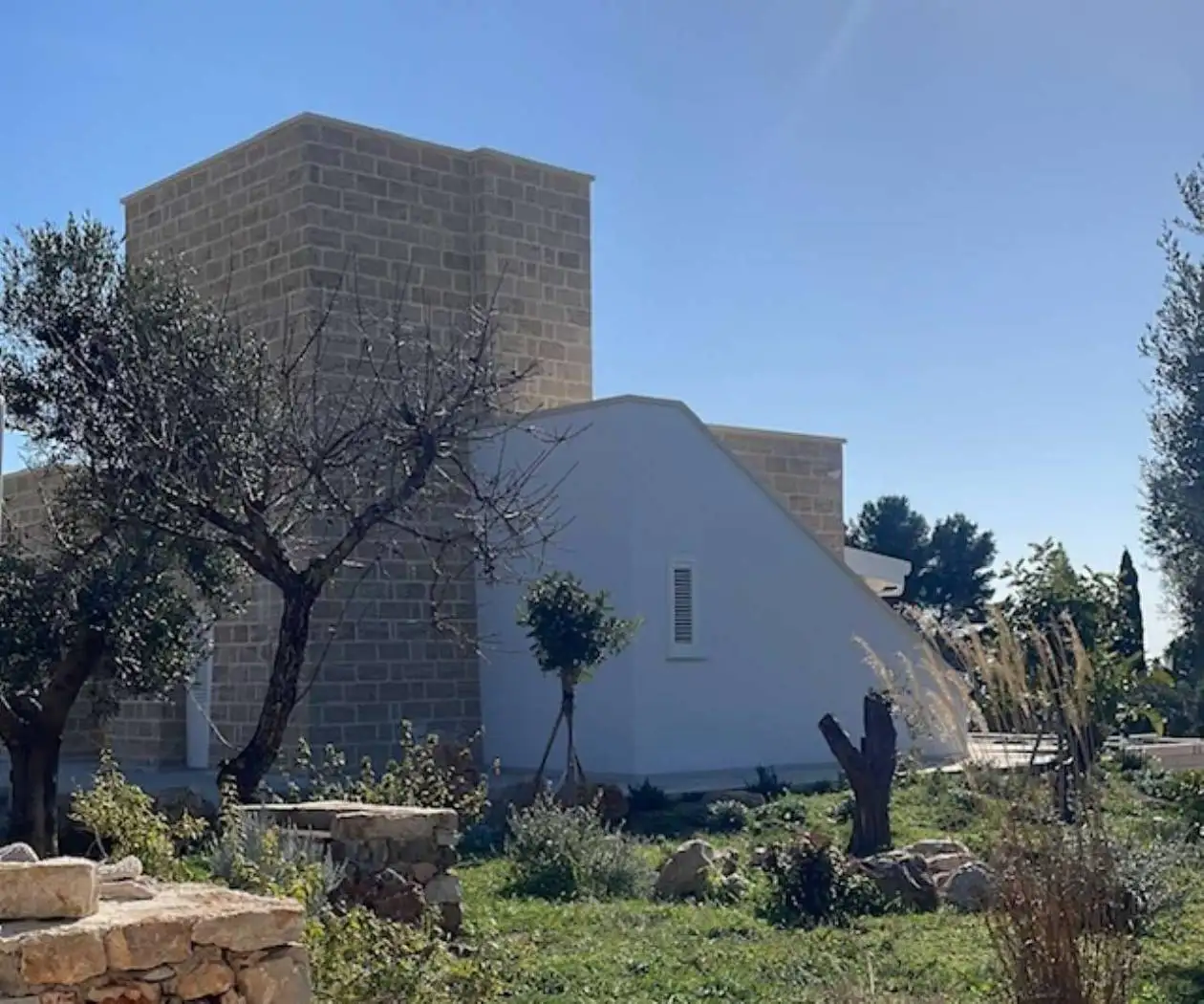 Casa indipendente in affitto a Salve