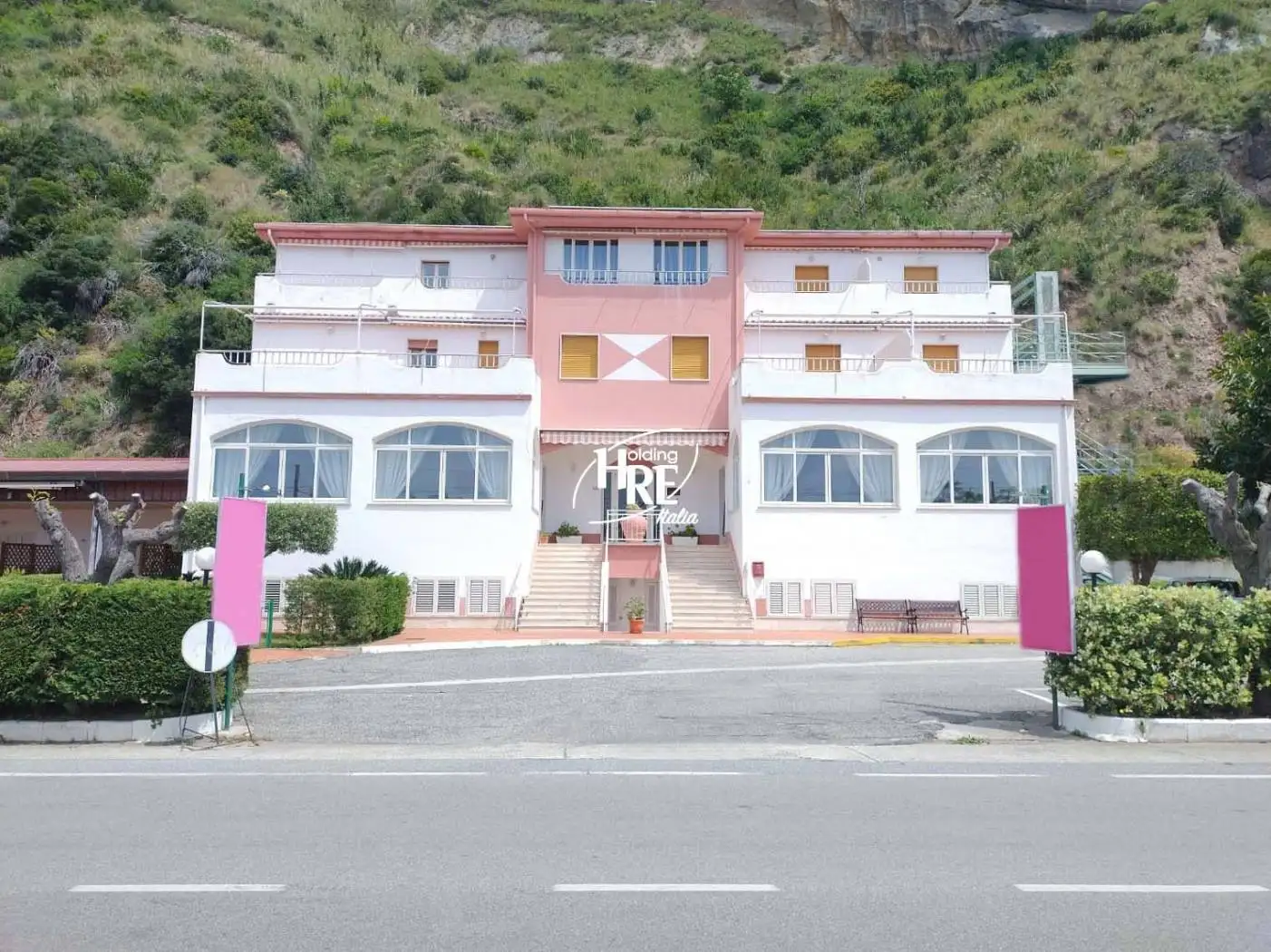 Palazzo - Edificio in vendita a Guardia Piemontese