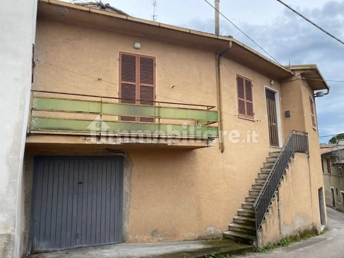 Villa in vendita a Foligno