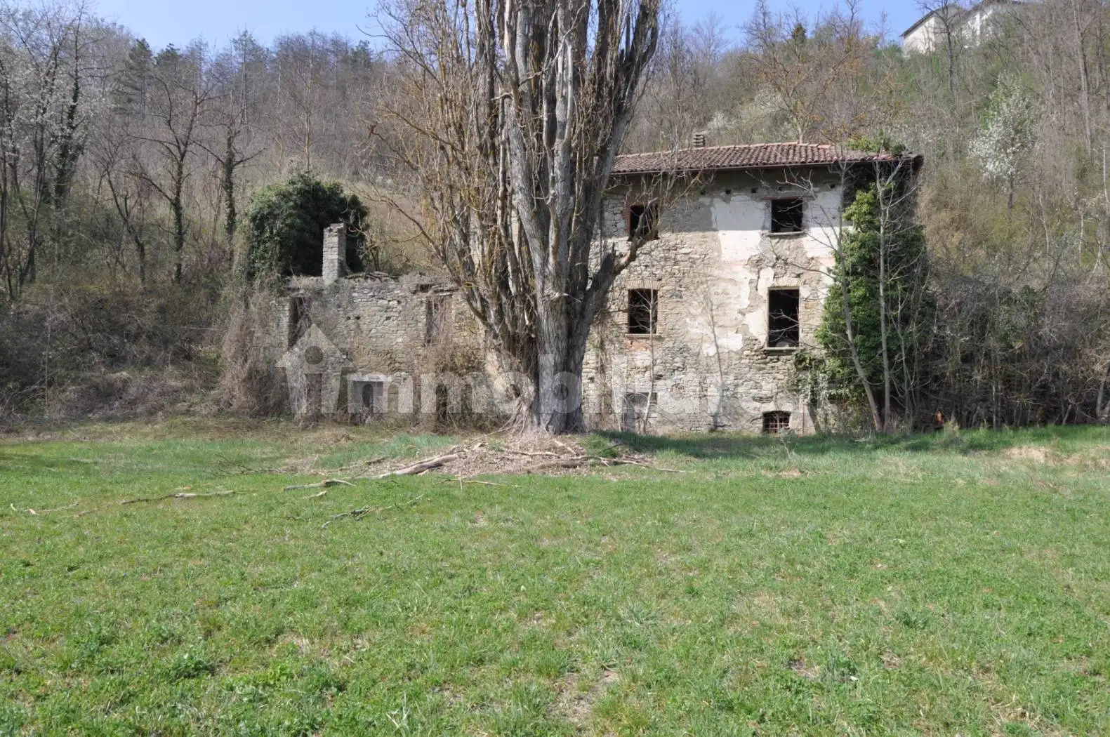 Rustico - Casale in vendita a San Sebastiano Curone