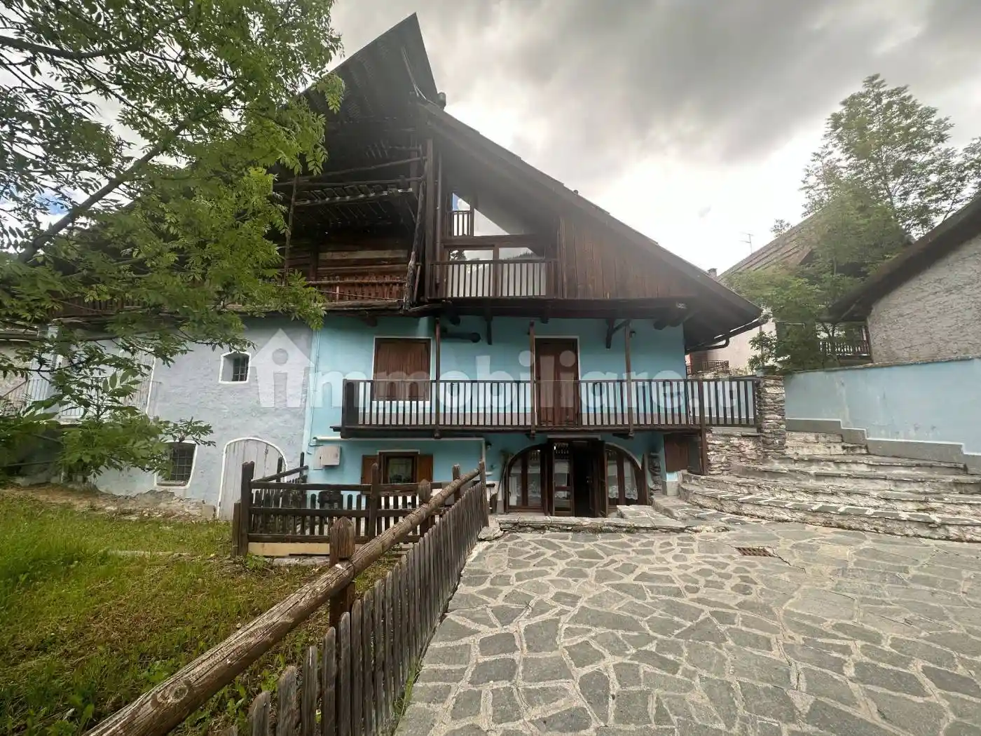 Appartamento in vendita a Sauze di Cesana