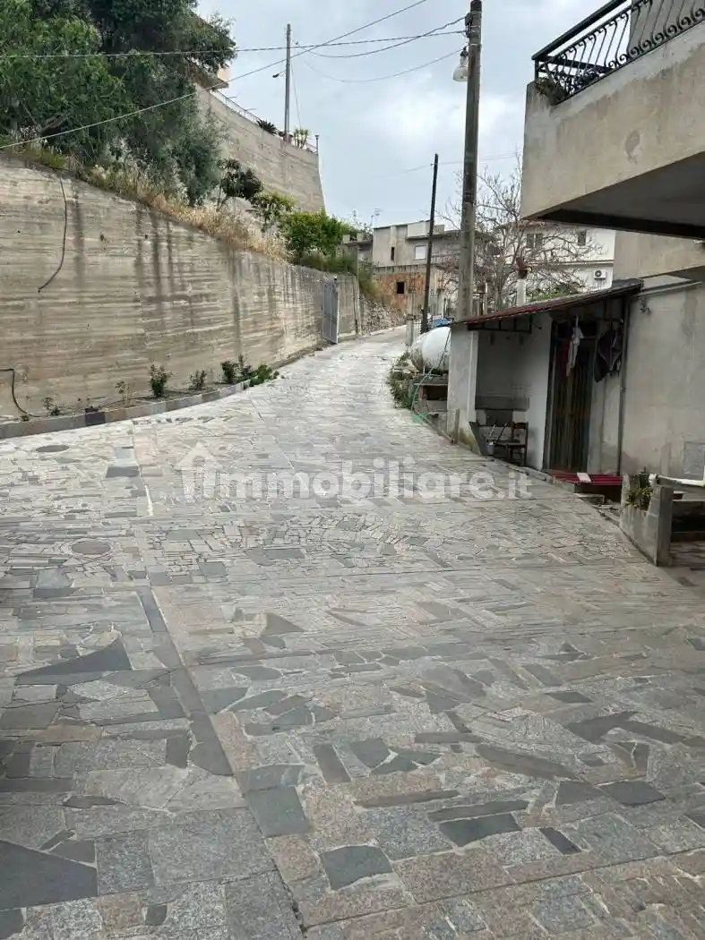 Trilocale via Caruso 20, Locri - foto 4