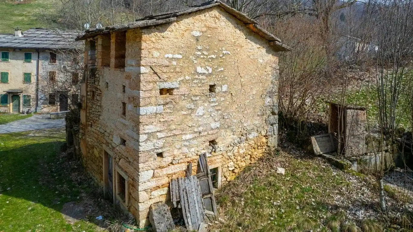 Rustico Contrada Pomari 1, San Francesco, Roverè Veronese - foto 3