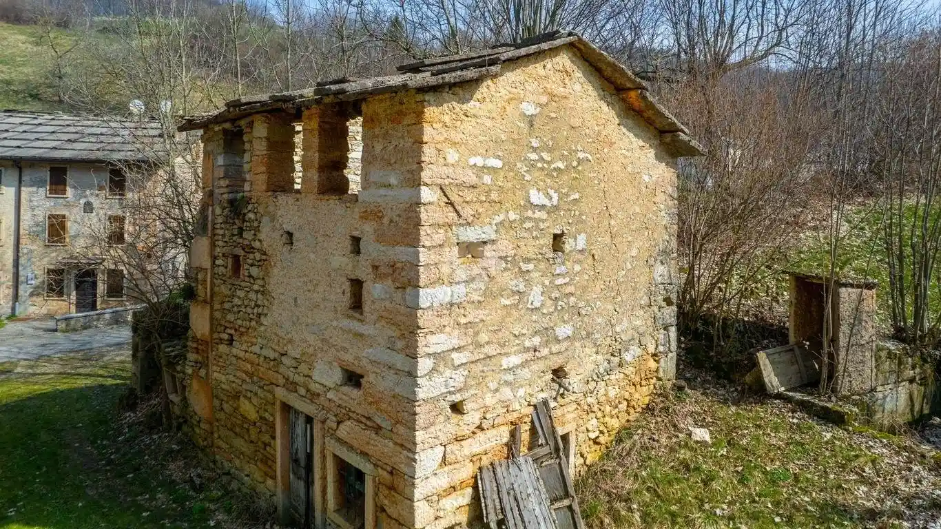 Rustico Contrada Pomari 1, San Francesco, Roverè Veronese - foto 5
