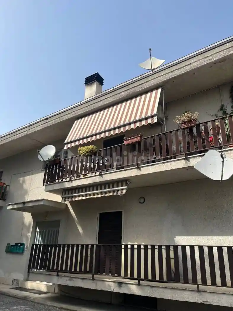 Trilocale via Gran Sasso 12, Salara Uno, Basciano - foto 5