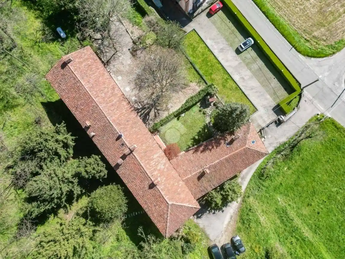 Casa indipendente in vendita a Castello di Brianza