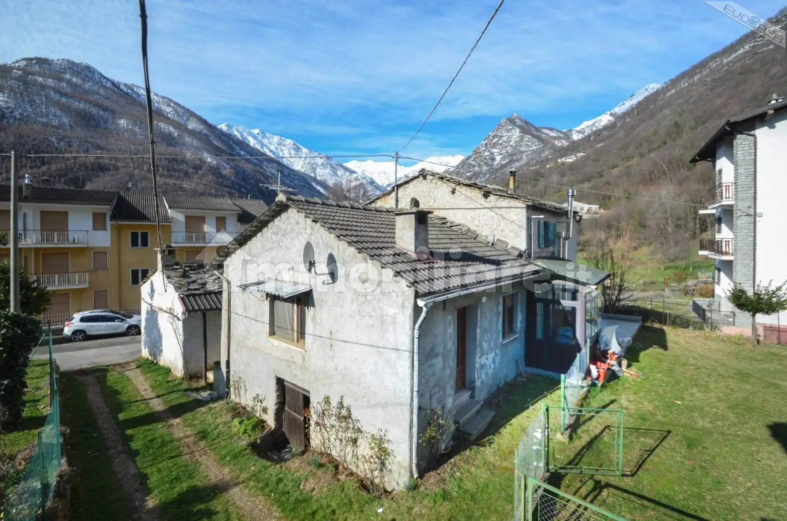 Casa indipendente in vendita a Bobbio Pellice