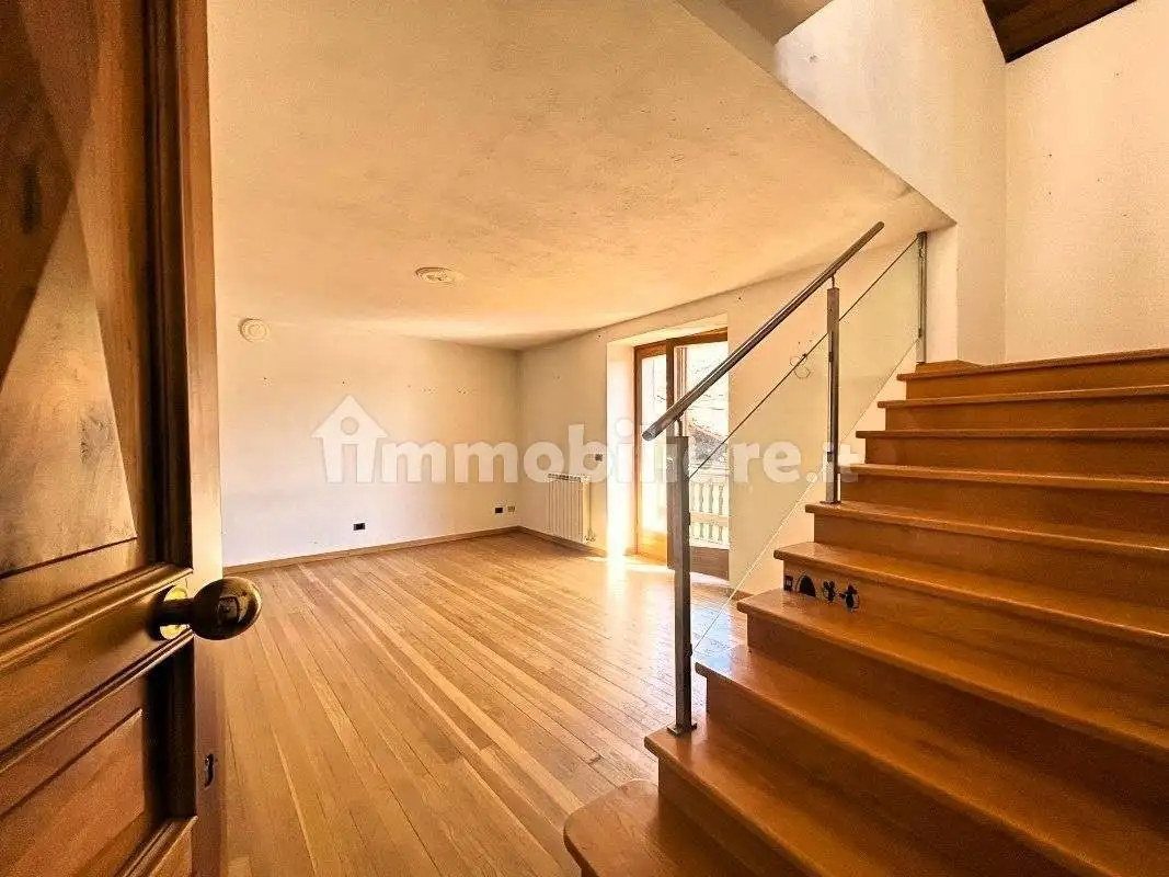 Appartamento in vendita a Tavagnasco