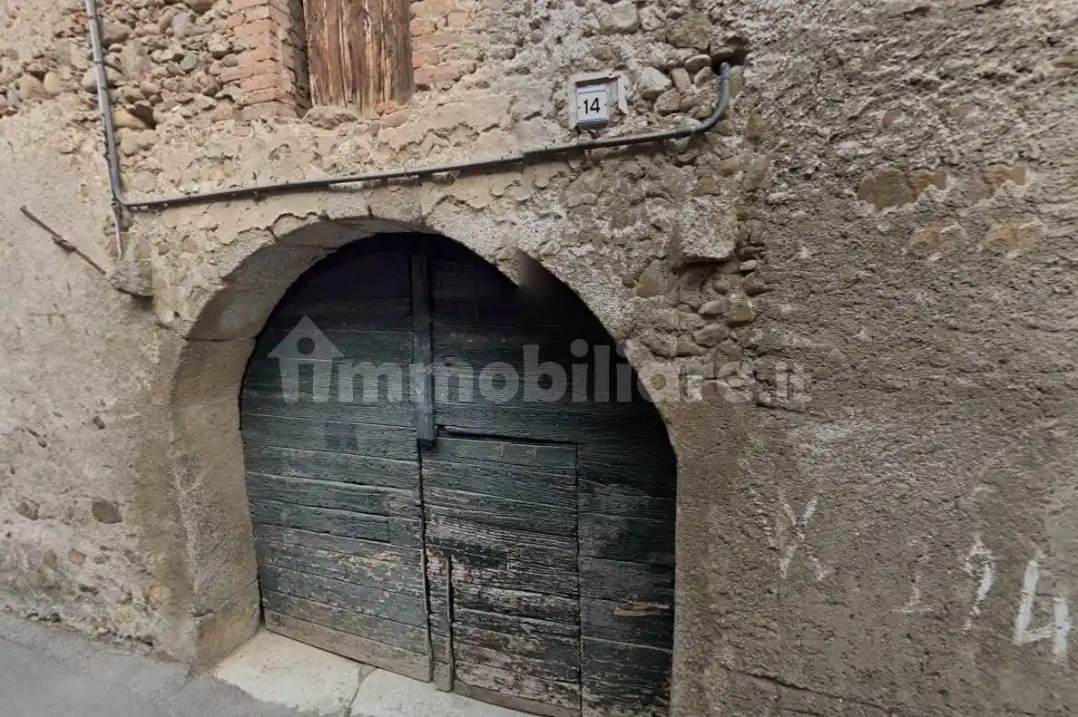 Casa indipendente in vendita a Prevalle