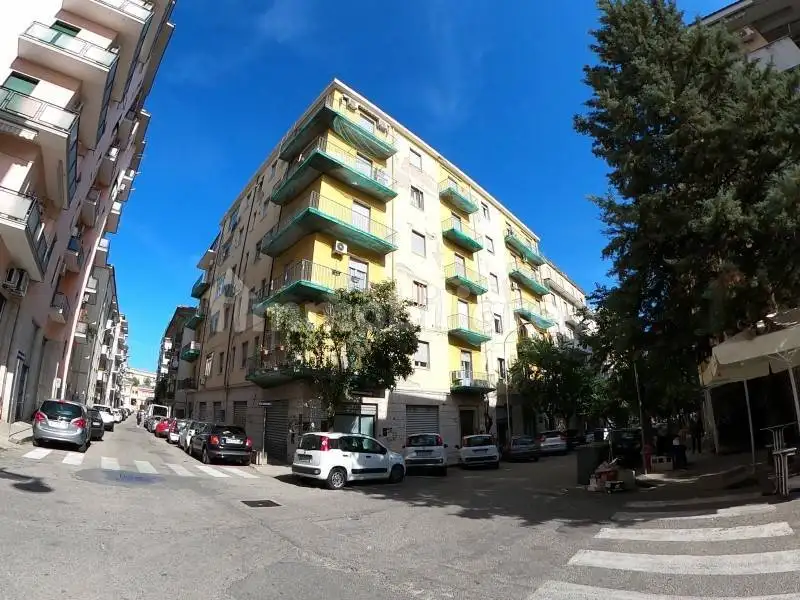 Appartamento in vendita a Cosenza