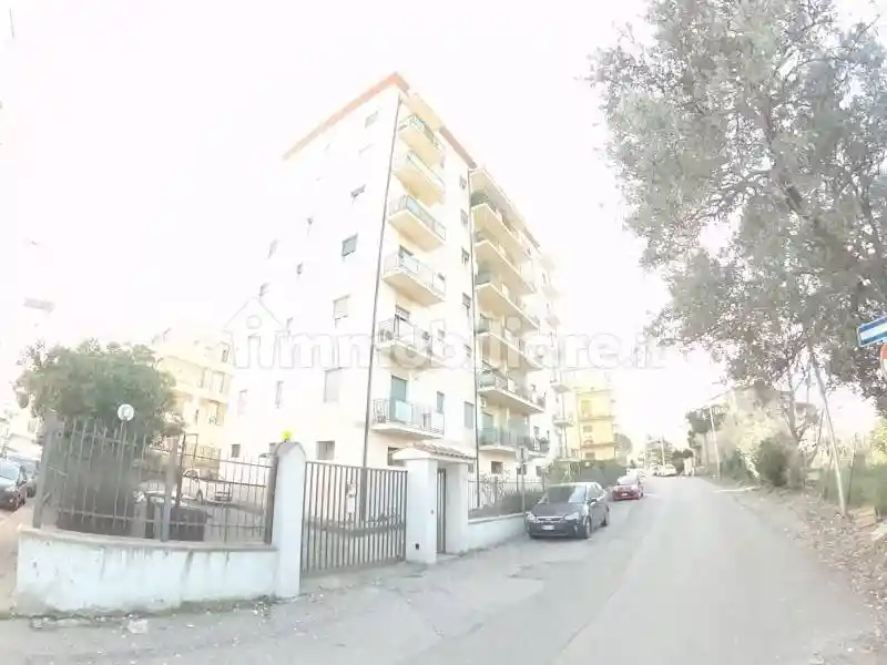 Appartamento via Fratelli Cervi 19, Stadio - Città 2000, Cosenza - foto 2