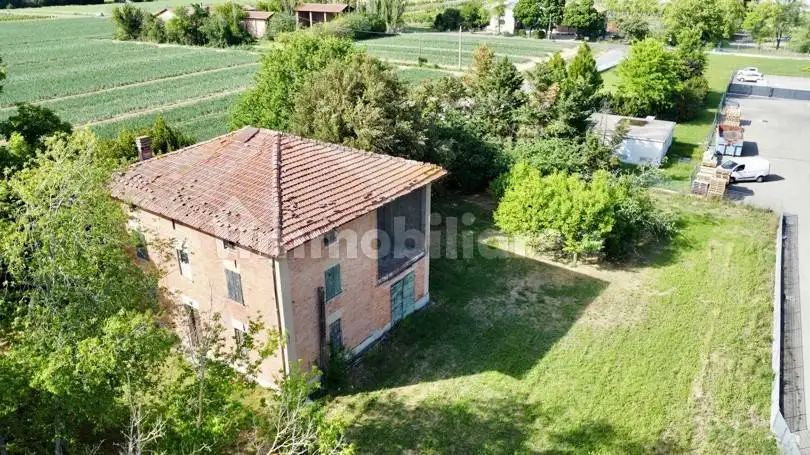 Rustico - Casale in vendita a Imola