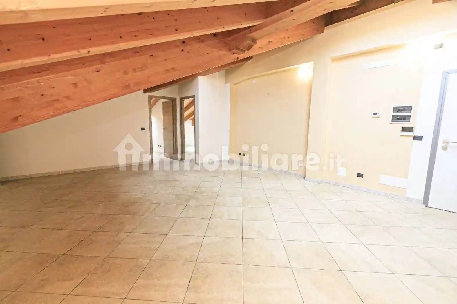 Attico - Mansarda - foto 2