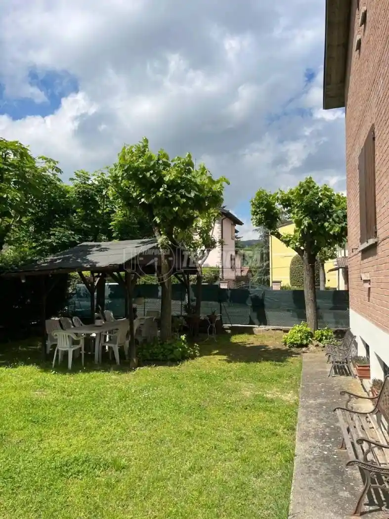 Villa in vendita a Valsamoggia