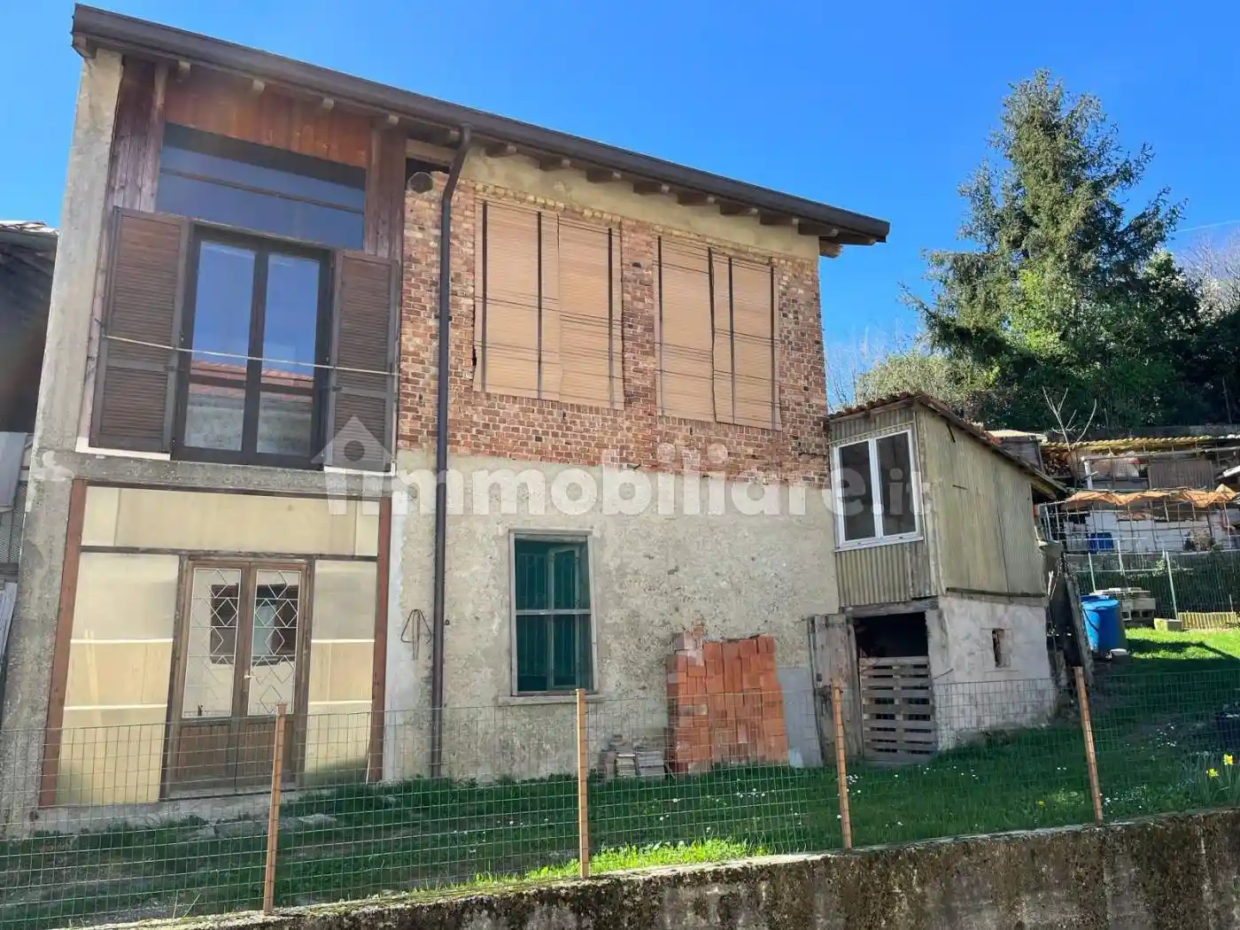Casa indipendente in vendita a Sirtori