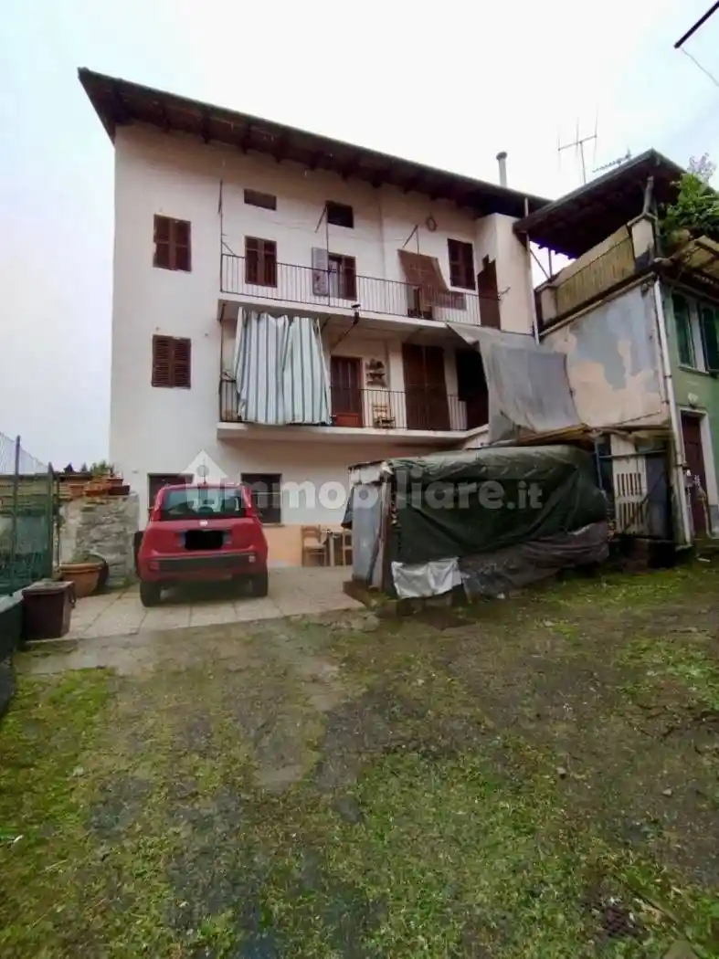 Casa indipendente in vendita a Valdilana