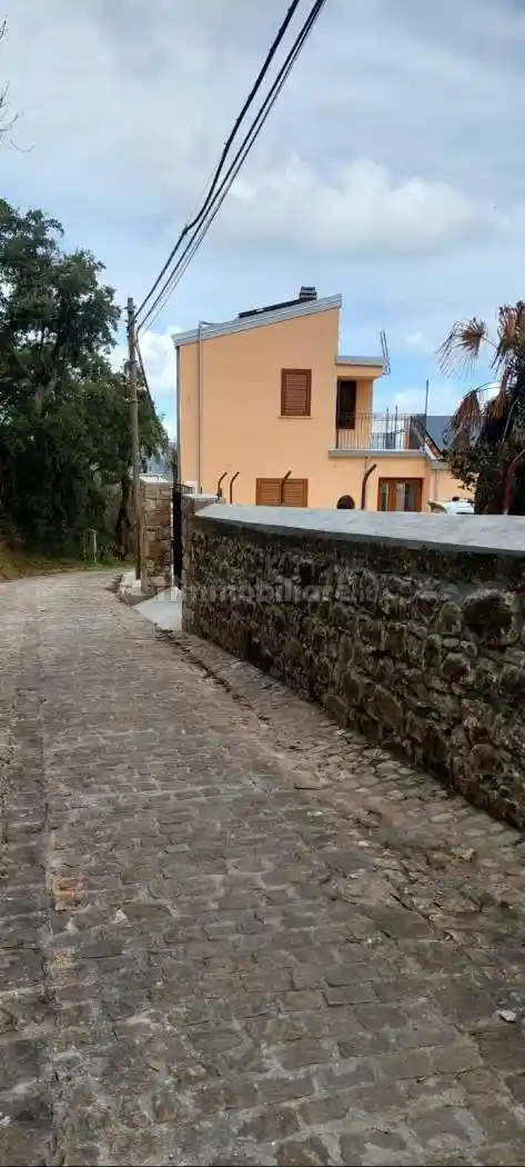 Villa in vendita a Castelbuono