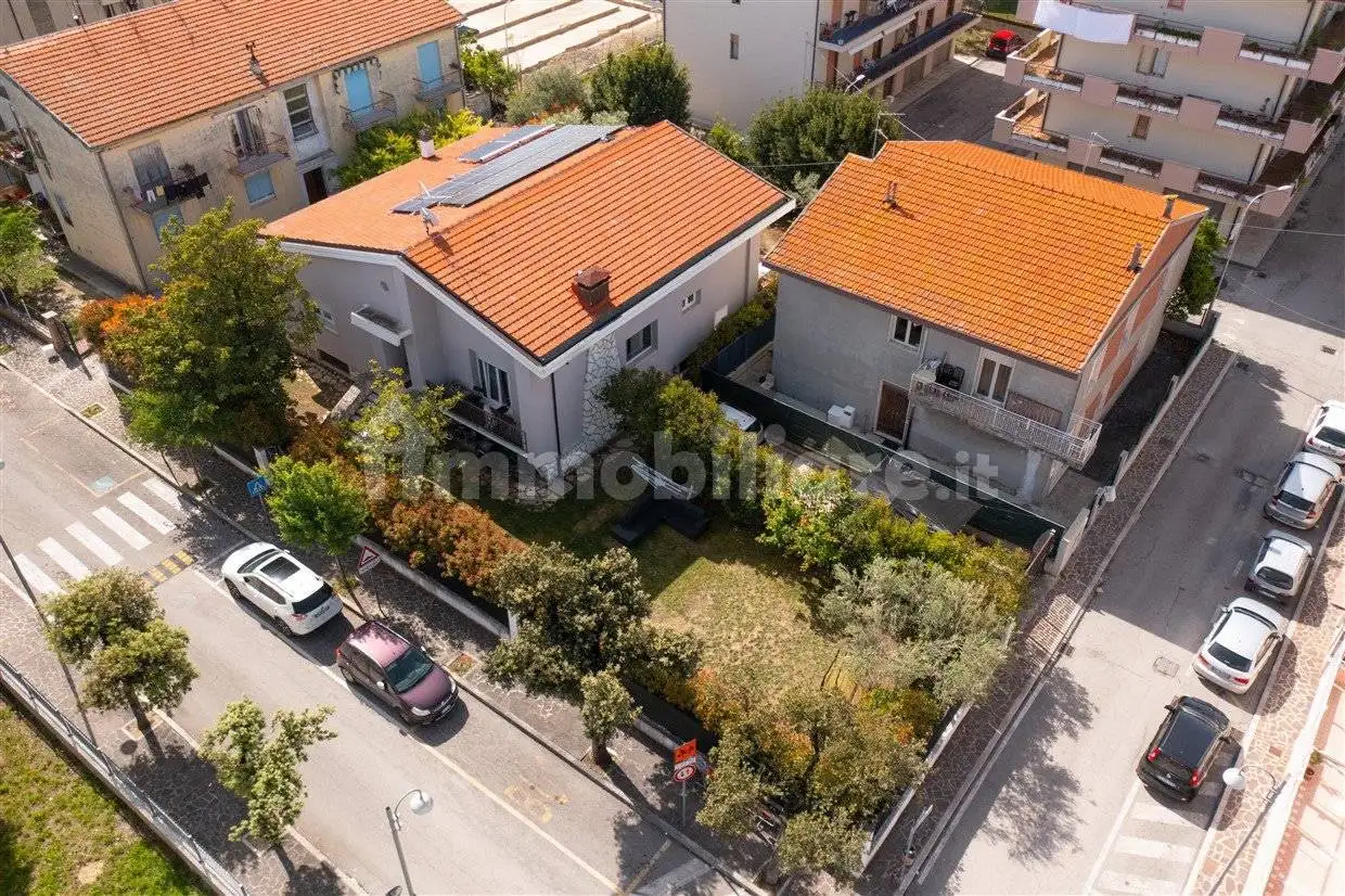 Villa in vendita a San Vito Chietino