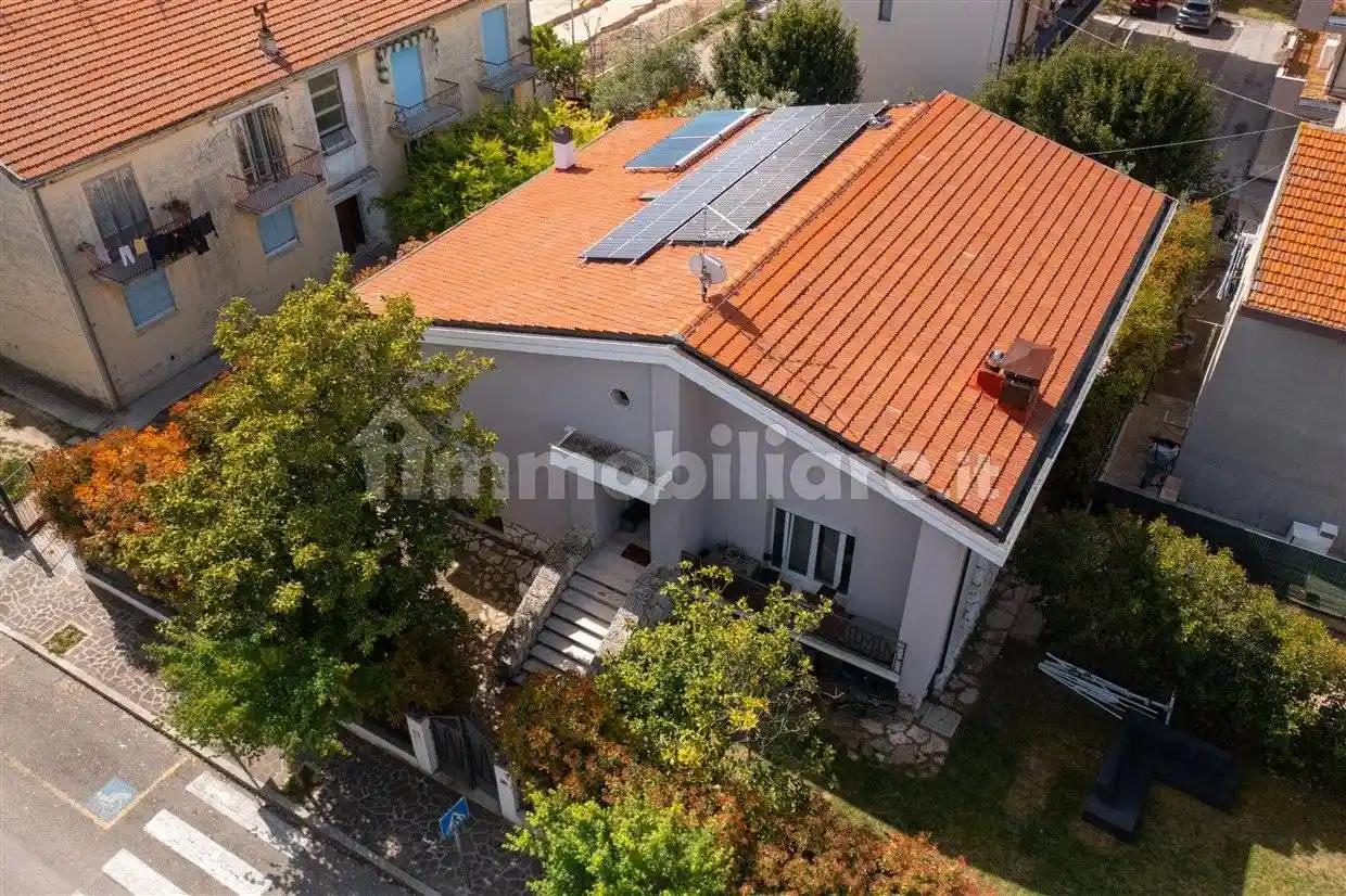 Villa unifamiliare via Michelangelo, Centro, San Vito Chietino - foto 3