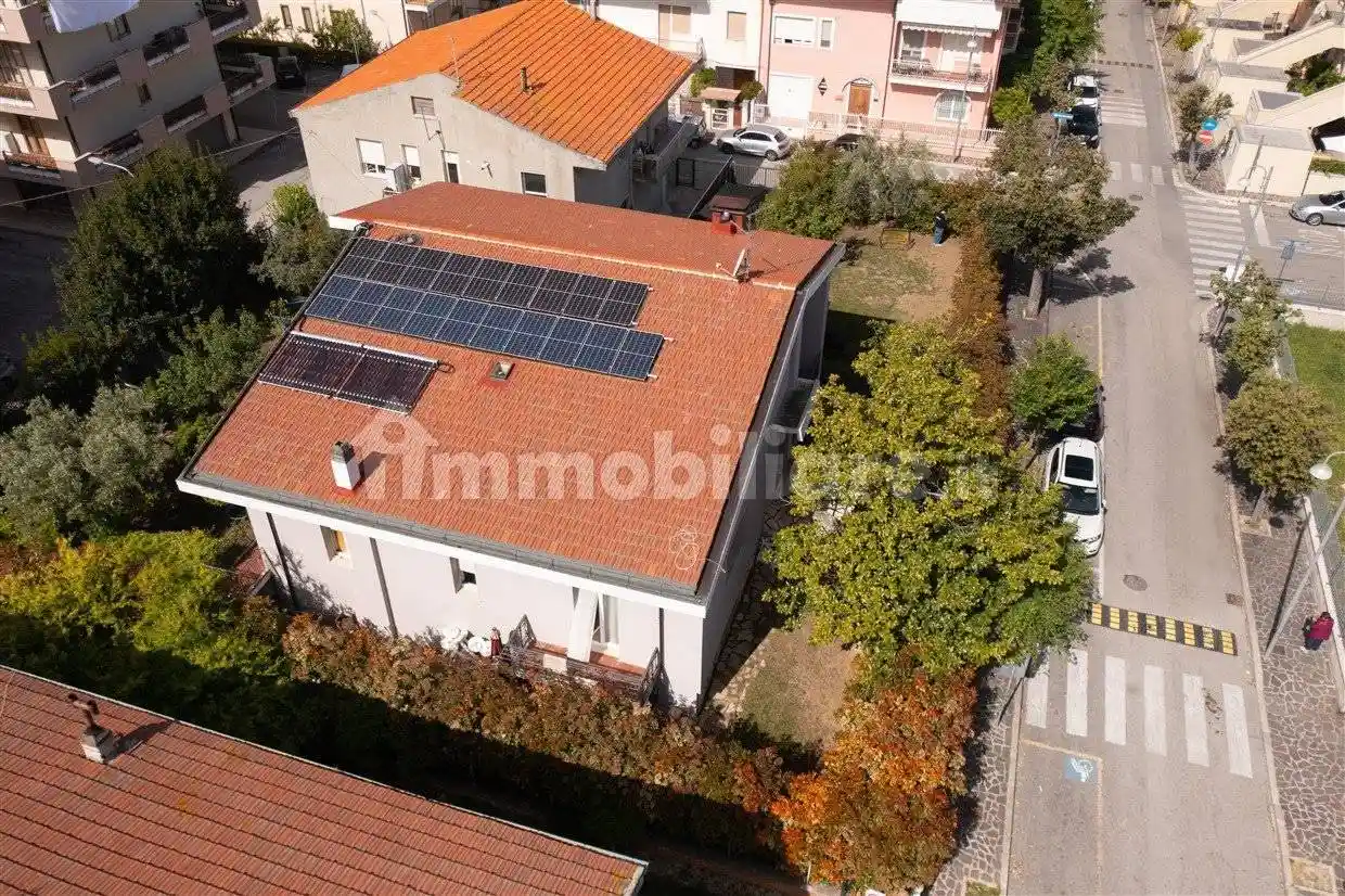 Villa unifamiliare via Michelangelo, Centro, San Vito Chietino - foto 5