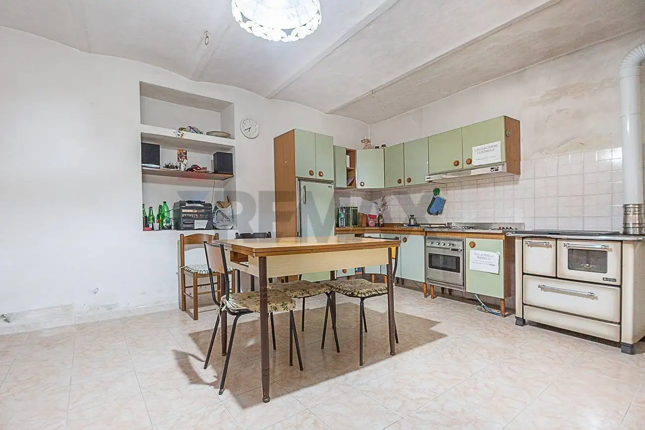 Casa indipendente in vendita a Villamagna