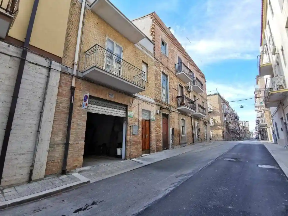Casa indipendente in vendita a Lucera