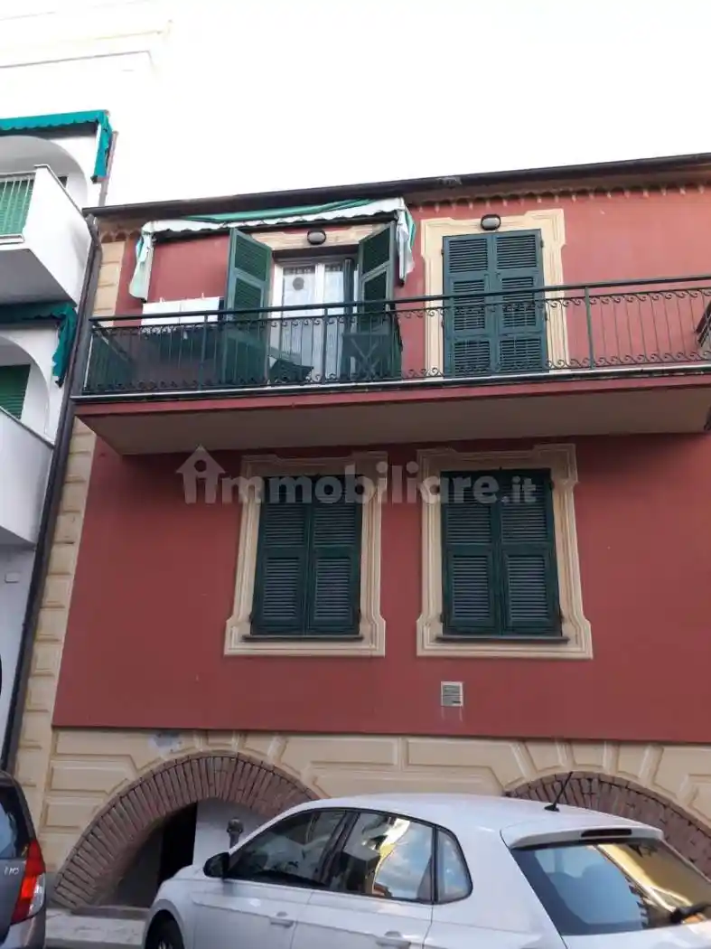 Appartamento in vendita a Moneglia