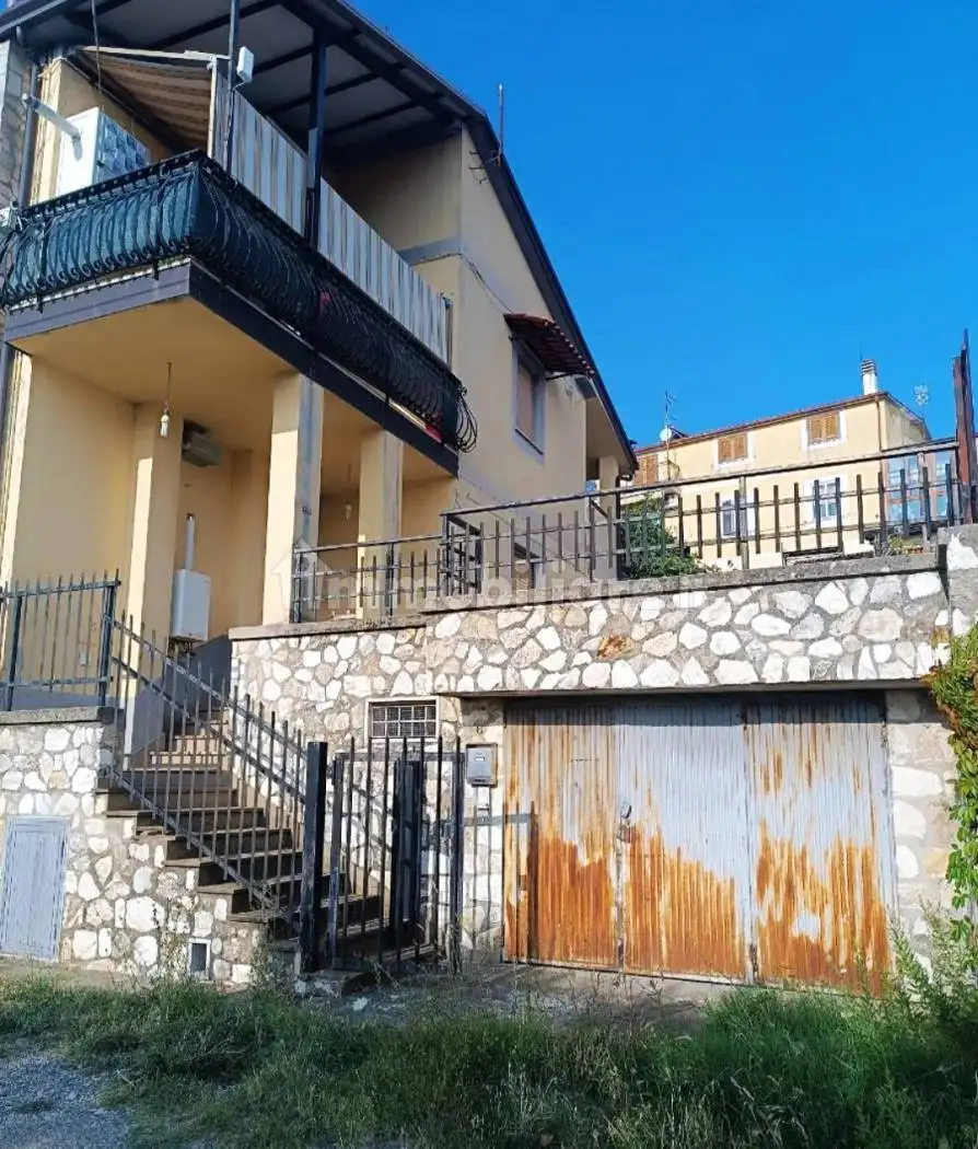 Villa in vendita a Rovito