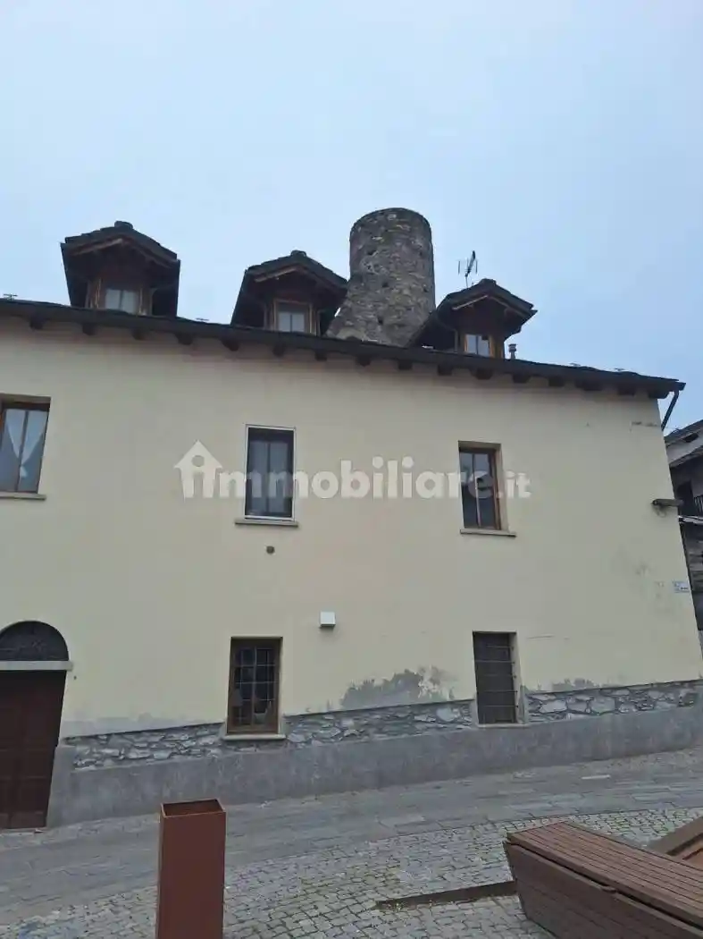 Casa indipendente in vendita a Nus