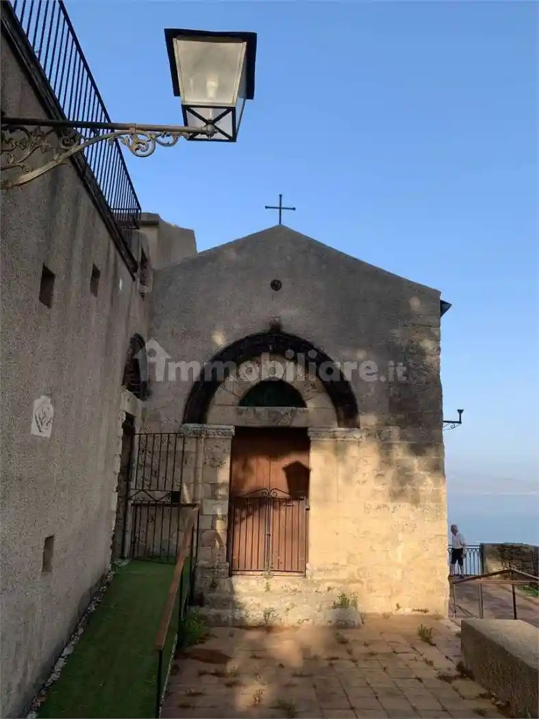 Palazzo - Edificio in Vendita - foto 2